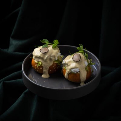 BLACK TRUFFLES BENEDICT