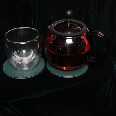BLACK OR GREEN TEA