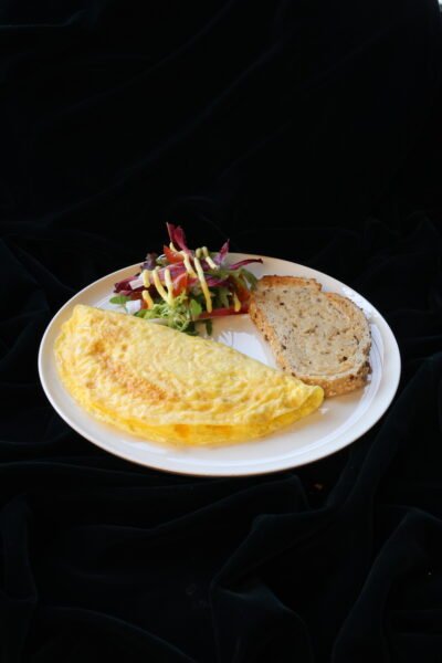 Cheddar CHEESE OMELETTE
